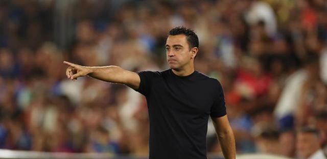 星空体育官网-哈维拉菲首红，刚第一轮就吵翻天