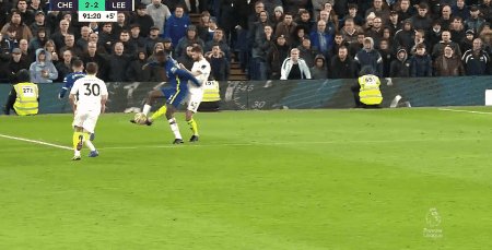 1639241890929071237.gif che lee 11.gif