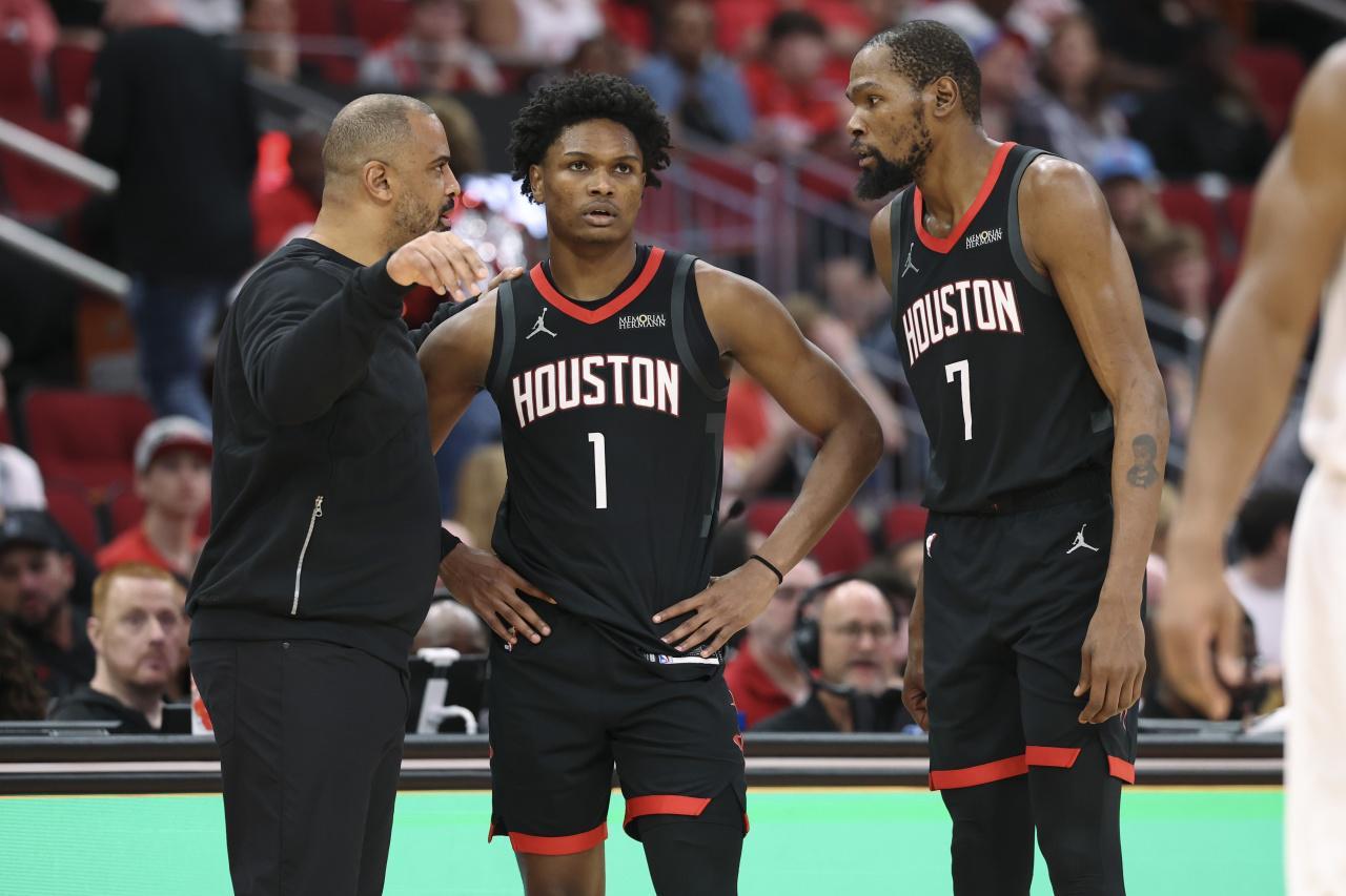 星空体育官网-一球员能优化火箭的空间 为何乌度卡不爱用 或加剧休赛期离队概率