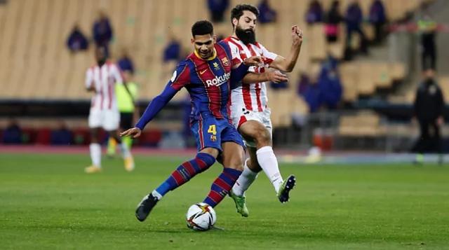 星空体育官网-【国王杯决赛前瞻】巴萨遭遇苦主，352和皮克都存疑